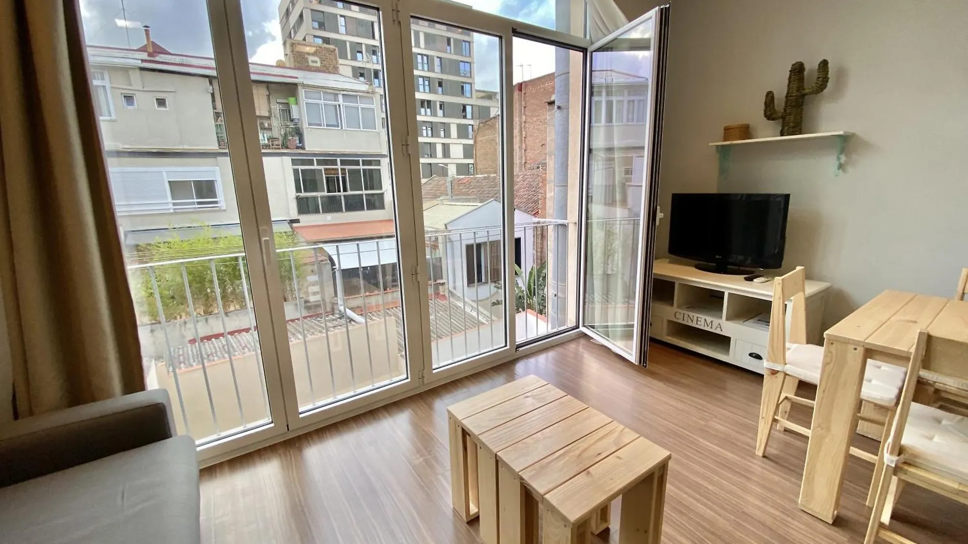 Loft Poblenou Cerca De La Playawifiazotea Apartment Barcelona
